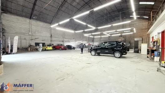 Prédio Comercial com 3 Quartos à venda, 1037m² no São João, Porto Alegre