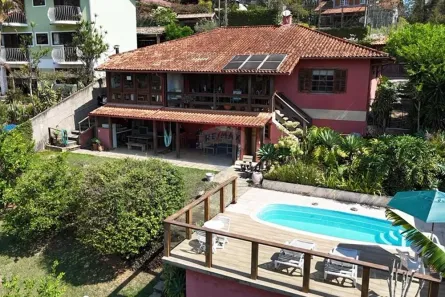 Casa com 4 Quartos à venda, 158m² no Nogueira, Petrópolis
