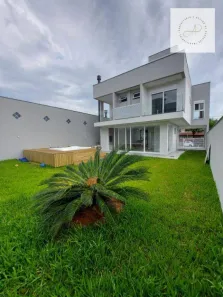Casa com 3 Quartos à venda, 193m² no Campeche, Florianópolis