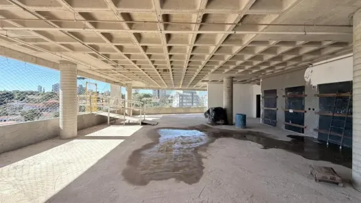 Sala Comercial para alugar, 343m² no Cambuí, Campinas