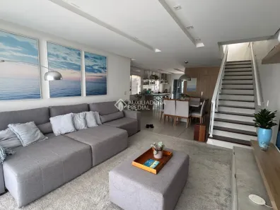 Casa com 3 Quartos à venda, 160m² no Jardim Panorâmico, Garopaba