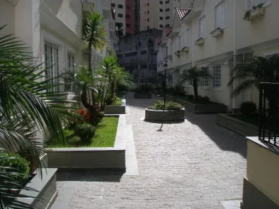 Casa de Condomínio com 3 Quartos à venda, 105m² no Chora Menino, São Paulo