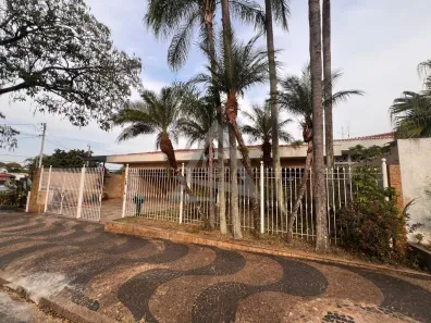 Casa com 4 Quartos à venda, 540m² no Jardim Guanabara, Campinas