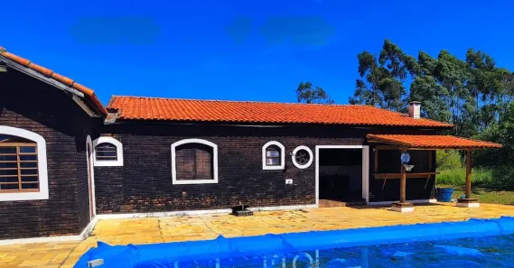 Fazenda/Sítio com 3 Quartos à venda, 150m² no Área Rural de Itapetininga, Itapetininga