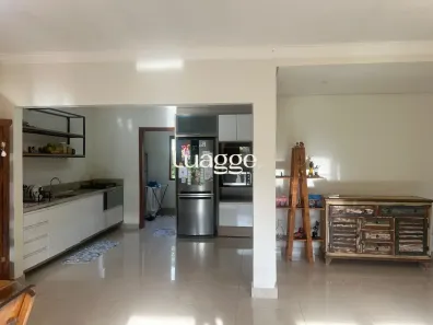 Casa com 3 Quartos para alugar, 120m² no Hípica, Porto Alegre