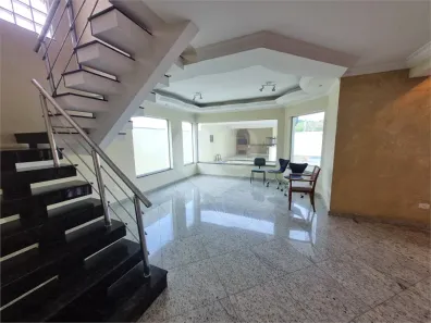 Sobrado com 5 Quartos para alugar, 700m² no City América, São Paulo