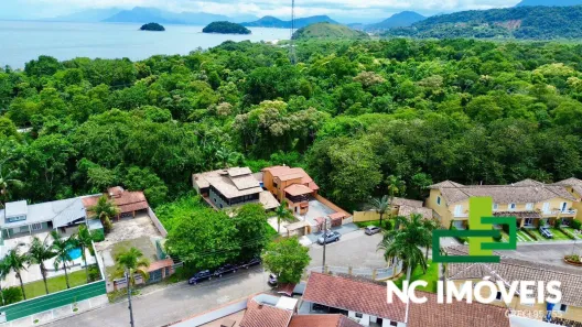Casa de Condomínio com 4 Quartos para alugar, 220m² no Mar Verde, Caraguatatuba