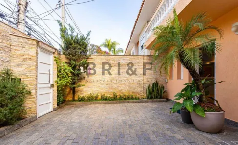Casa com 3 Quartos à venda, 220m² no Jardim Paulistano, São Paulo