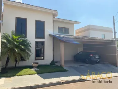 Casa com 3 Quartos à venda, 253m² no Centro, São Carlos