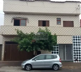 Sobrado com 4 Quartos à venda, 300m² no Jardim Brasília, Uberlândia