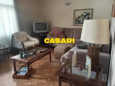Sobrado com 3 Quartos à venda, 212m² no Jardim Maria Adelaide, São Bernardo do Campo