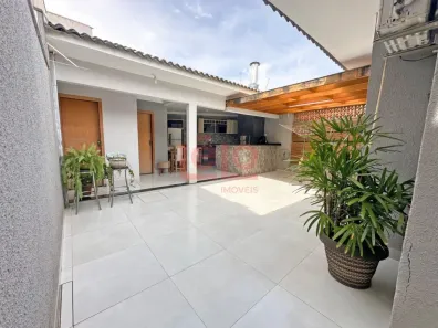 Casa com 3 Quartos à venda, 130m² no Jardim Santa Helena, Maringá