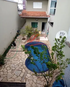 Sobrado com 3 Quartos à venda, 200m² no Vila Assis Brasil, Mauá