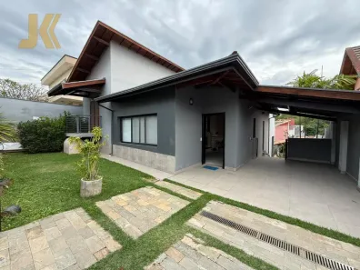 Casa de Condomínio com 3 Quartos para alugar, 243m² no Estância das Flores, Jaguariúna