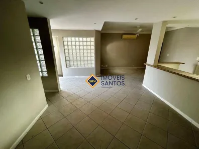 Casa com 5 Quartos à venda, 277m² no Vila Mathias, Santos
