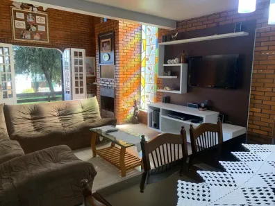 Casa com 4 Quartos à venda, 280m² no Palace Hotel, Canela