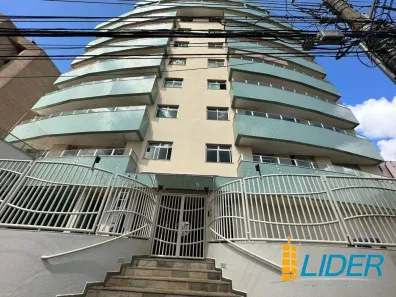 Apartamento com 2 Quartos para alugar, 100m² no Martins, Uberlândia