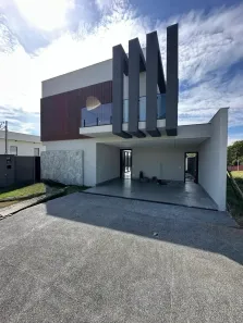 Casa de Condomínio com 4 Quartos à venda, 215m² no Jardins Barcelona, Senador Canedo