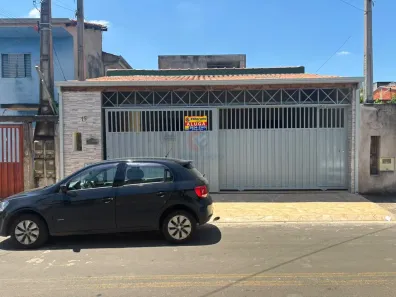 Casa com 2 Quartos para alugar, 180m² no Jardim Mirassol, Campinas