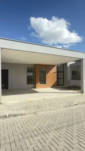 Casa de Condomínio com 3 Quartos para venda ou aluguel, 80m² no Registro, Feira de Santana