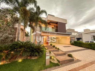 Casa de Condomínio com 4 Quartos à venda, 370m² no Jardins Valência, Goiânia