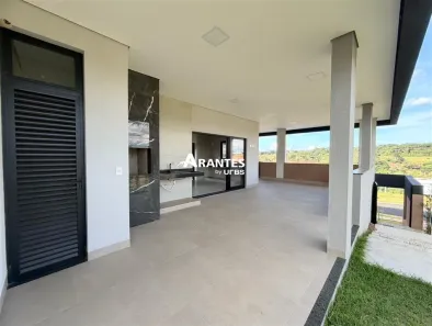 Casa de Condomínio com 3 Quartos à venda, 158m² no Granja Marileusa, Uberlândia