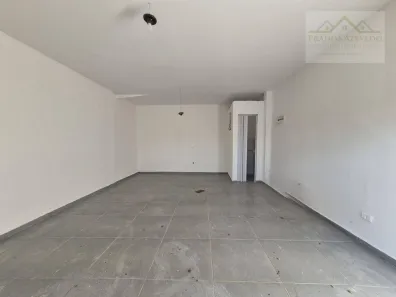 Ponto Comercial para alugar, 39m² no Jardim Monte Kemel, São Paulo