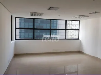 Sala Comercial à venda, 31m² no Cerqueira César, São Paulo