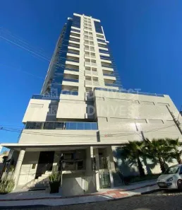 Apartamento com 3 Quartos para alugar, 188m² no Centro I, Brusque