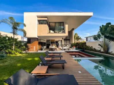 Casa de Condomínio com 6 Quartos para venda ou aluguel, 670m² no Riviera, Bertioga