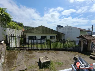 Lote/Terreno à venda, 273m² no Nações, Balneário Camboriú