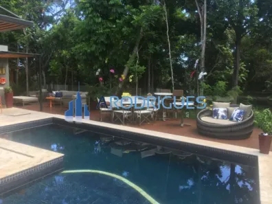 Casa de Condomínio com 12 Quartos para alugar, 1100m² no Alphaville I, Salvador