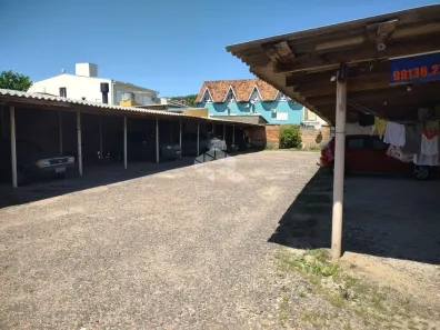 Lote/Terreno à venda, 350m² no Camaquã, Porto Alegre