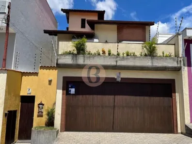 Sobrado com 4 Quartos à venda, 296m² no Centro, Osasco