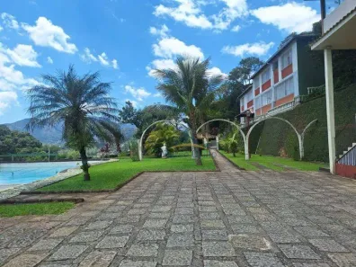Casa de Condomínio com 6 Quartos à venda, 800m² no Quarteirão Ingelheim, Petrópolis