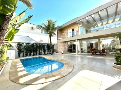 Casa com 4 Quartos à venda, 480m² no Jardim Virgínia, Guarujá