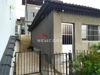 Sobrado com 6 Quartos à venda, 242m² no Jardim D'Abril, Osasco