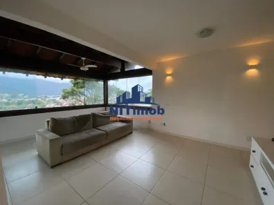 Casa com 4 Quartos à venda, 193m² no Maravista, Niterói