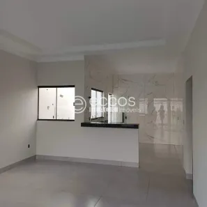 Casa com 2 Quartos à venda, 70m² no Jardim Canaã, Uberlândia