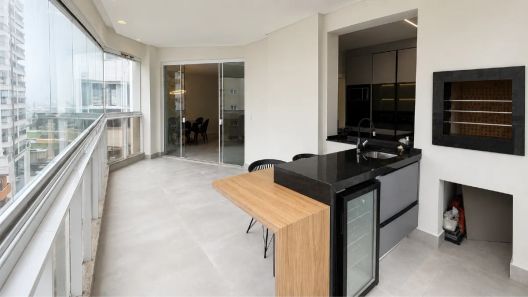 Apartamento com 4 Quartos à venda, 188m² no Meia Praia, Itapema