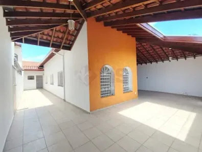Casa com 3 Quartos à venda, 150m² no Centro, Caraguatatuba