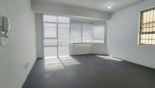 Sala Comercial à venda, 34m² no Moinhos de Vento, Porto Alegre