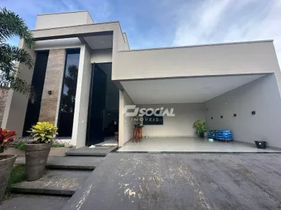 Casa com 3 Quartos à venda, 606m² no Aponiã, Porto Velho