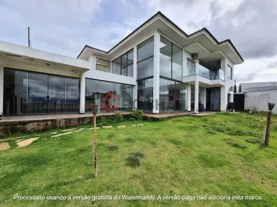 Casa de Condomínio com 4 Quartos à venda, 500m² no Região dos Lagos, Brasília