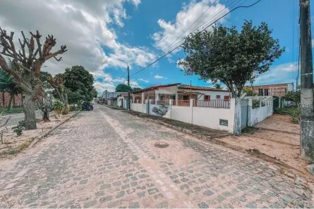 Casa com 3 Quartos à venda, 100m² no Emaús, Parnamirim