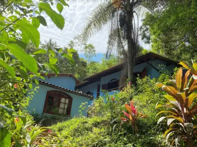 Fazenda/Sítio com 3 Quartos à venda, 150m² no Santo Antônio, Duque de Caxias