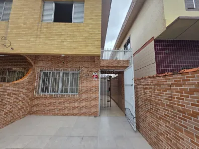 Sobrado com 2 Quartos à venda, 67m² no Caiçara, Praia Grande