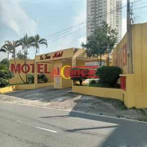 Sala Comercial à venda, 800m² no Vila Leonor, Guarulhos