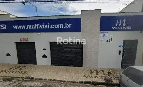 Prédio Comercial para alugar, 300m² no Nossa Senhora Aparecida, Uberlândia