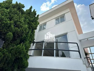 Sobrado com 3 Quartos para venda ou aluguel, 335m² no Água Rasa, São Paulo